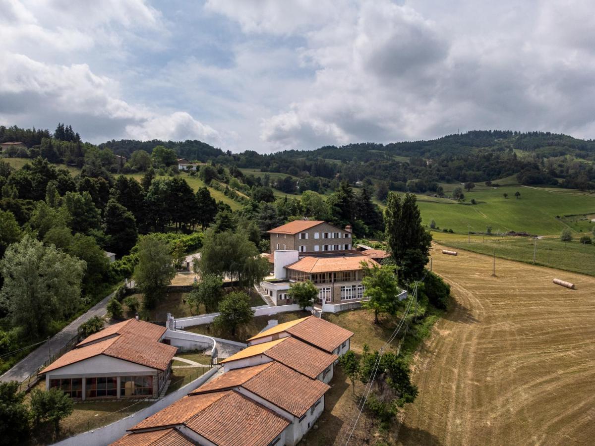 Hotel Butterfly - Il Nido D'Amore Bologna Monzuno Bagian luar foto