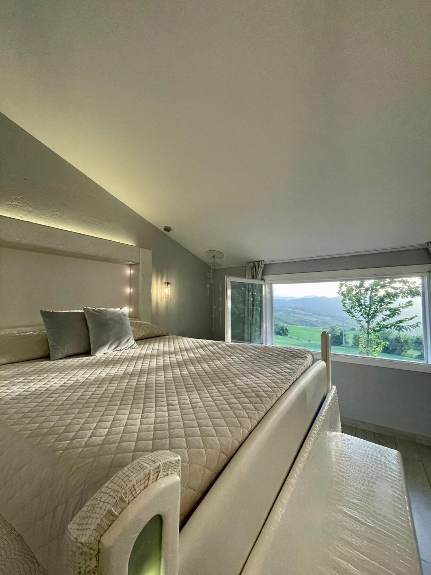 Hotel Butterfly - Il Nido D'Amore Bologna Monzuno Bagian luar foto